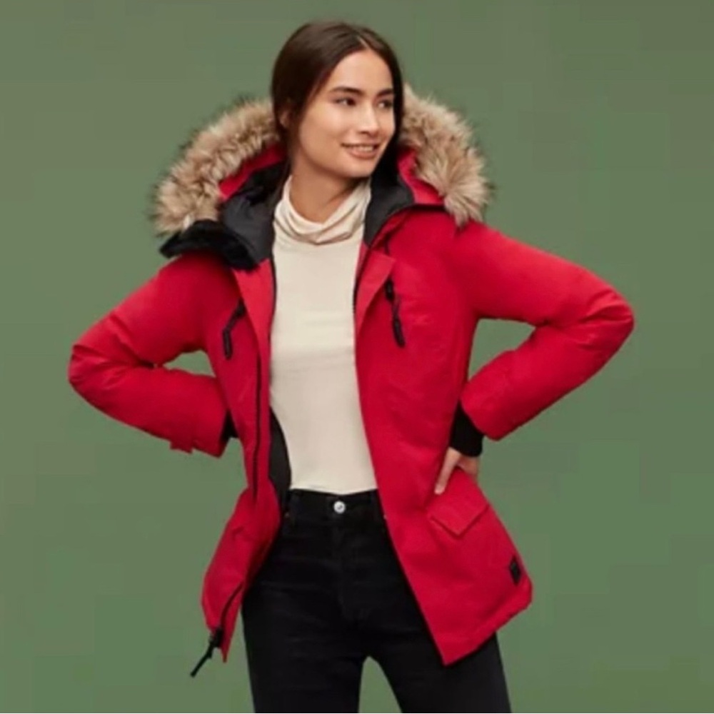 Golden by TNA LARSEN Parka Altitude Series